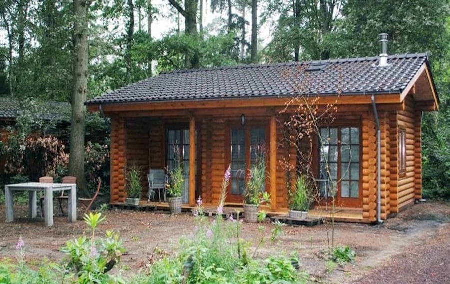 木屋“建筑师”官方照片，价格在网站目录中，材料：日志，酒吧，胶合条，项目1  - 总面积43m²  