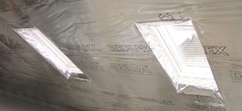 Paroizolyatsionny薄膜用于瓦片屋顶与铝反射层DELTA-REFLEX  - 价格从5卢布/平方米