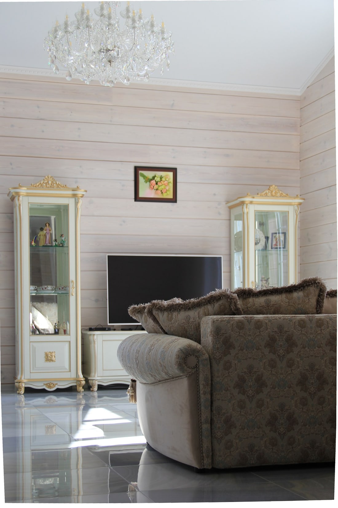 Дом из профилированного клееного бруса