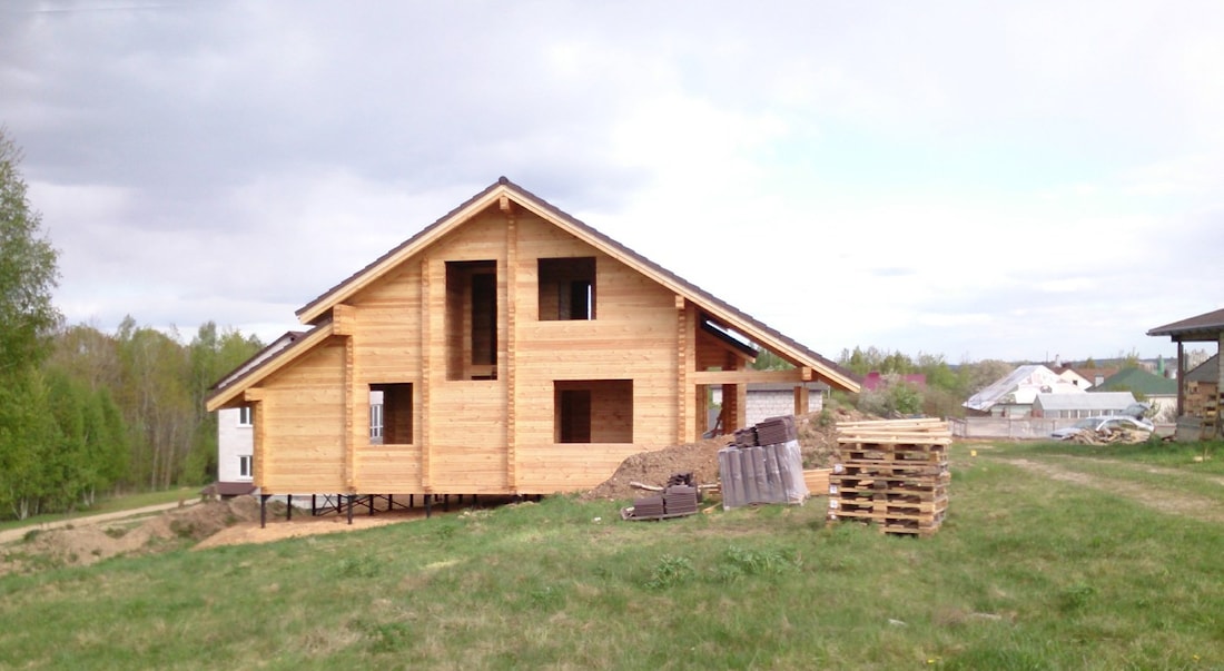 डबल लकड़ी के बीम