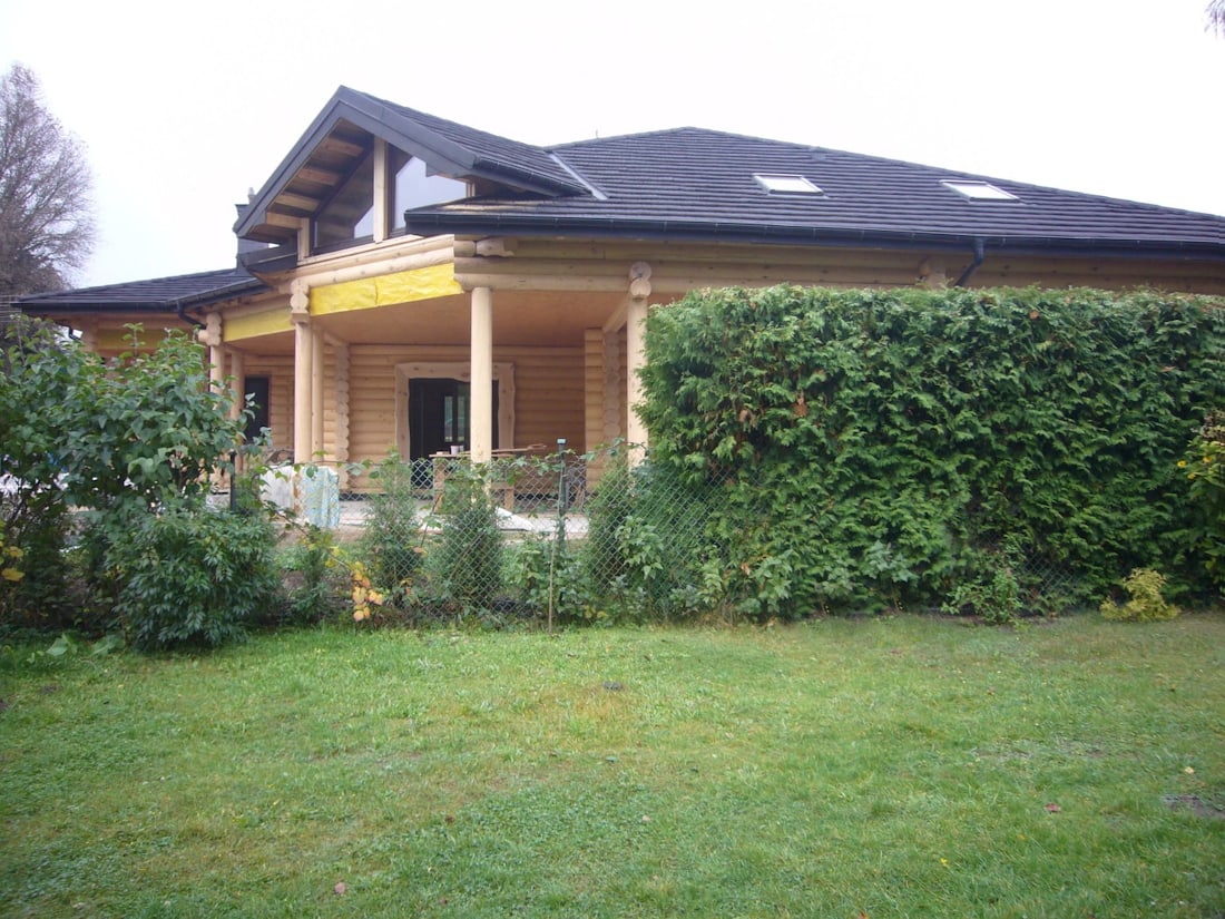 Casa de madera de un tronco en Polonia "Dieta"