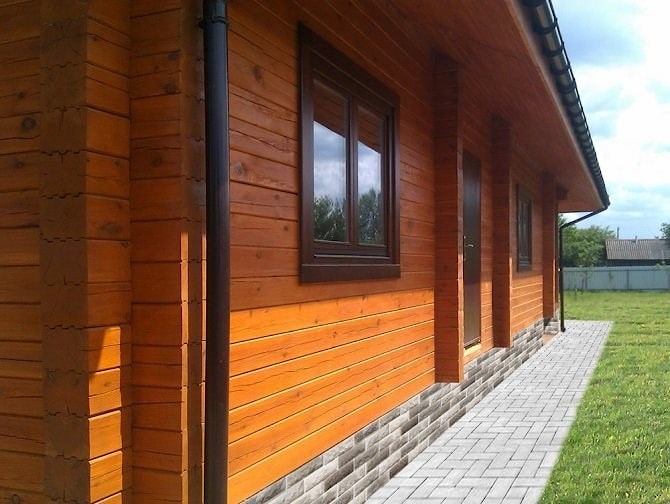 Maison en bois "Villa classique" plain-pied 179 m²