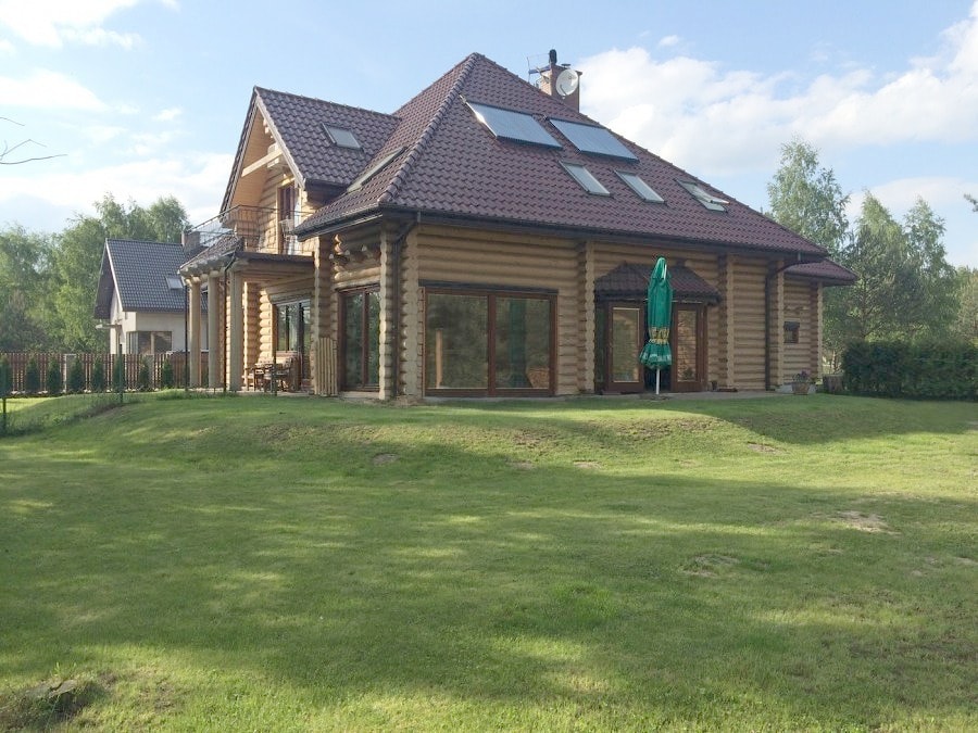 Estamos construyendo una casa de madera "Voytek" en Polonia llave en mano (fotografías de 2006)  